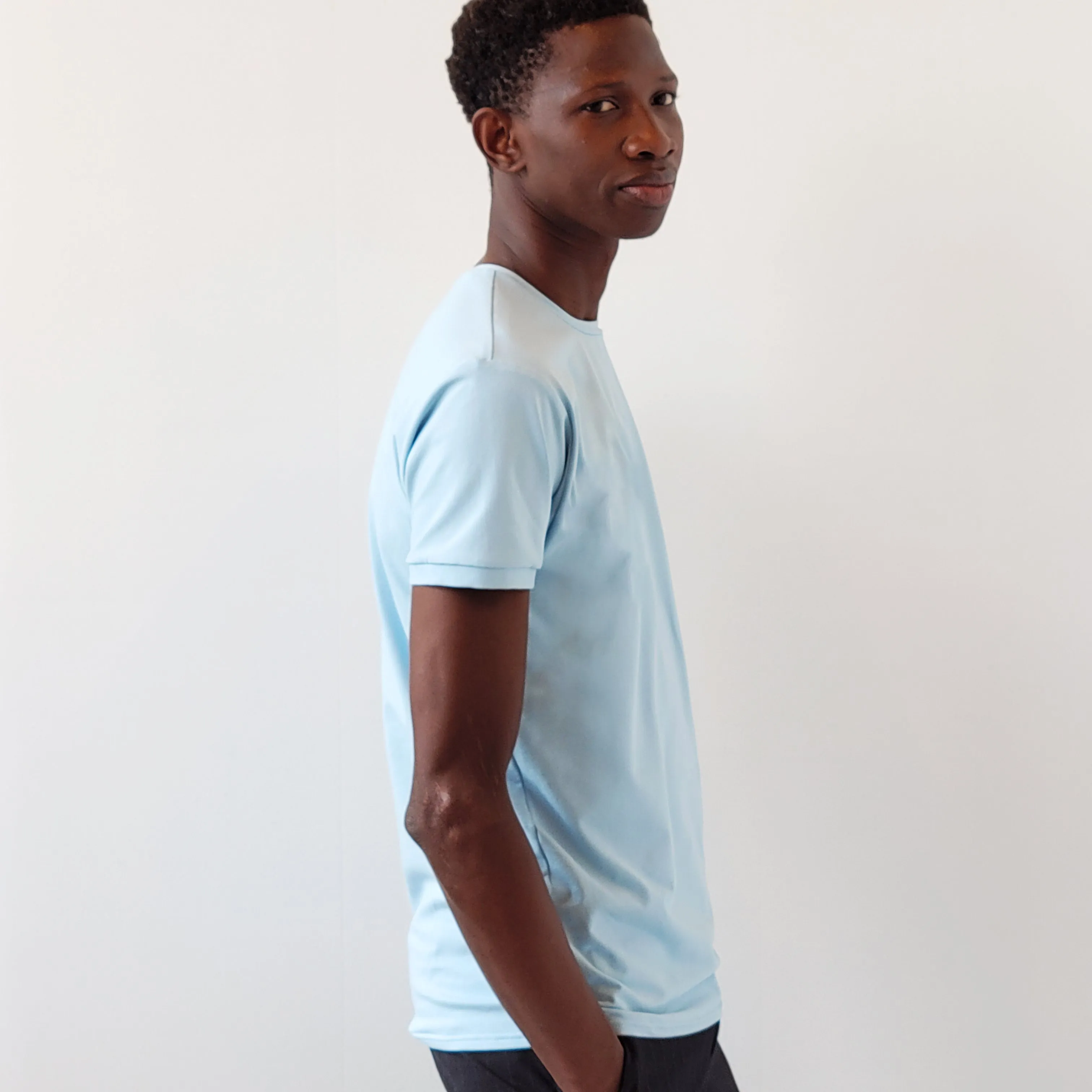 NOT-SO-BASIC T-SHIRT Nº3 AZURE
