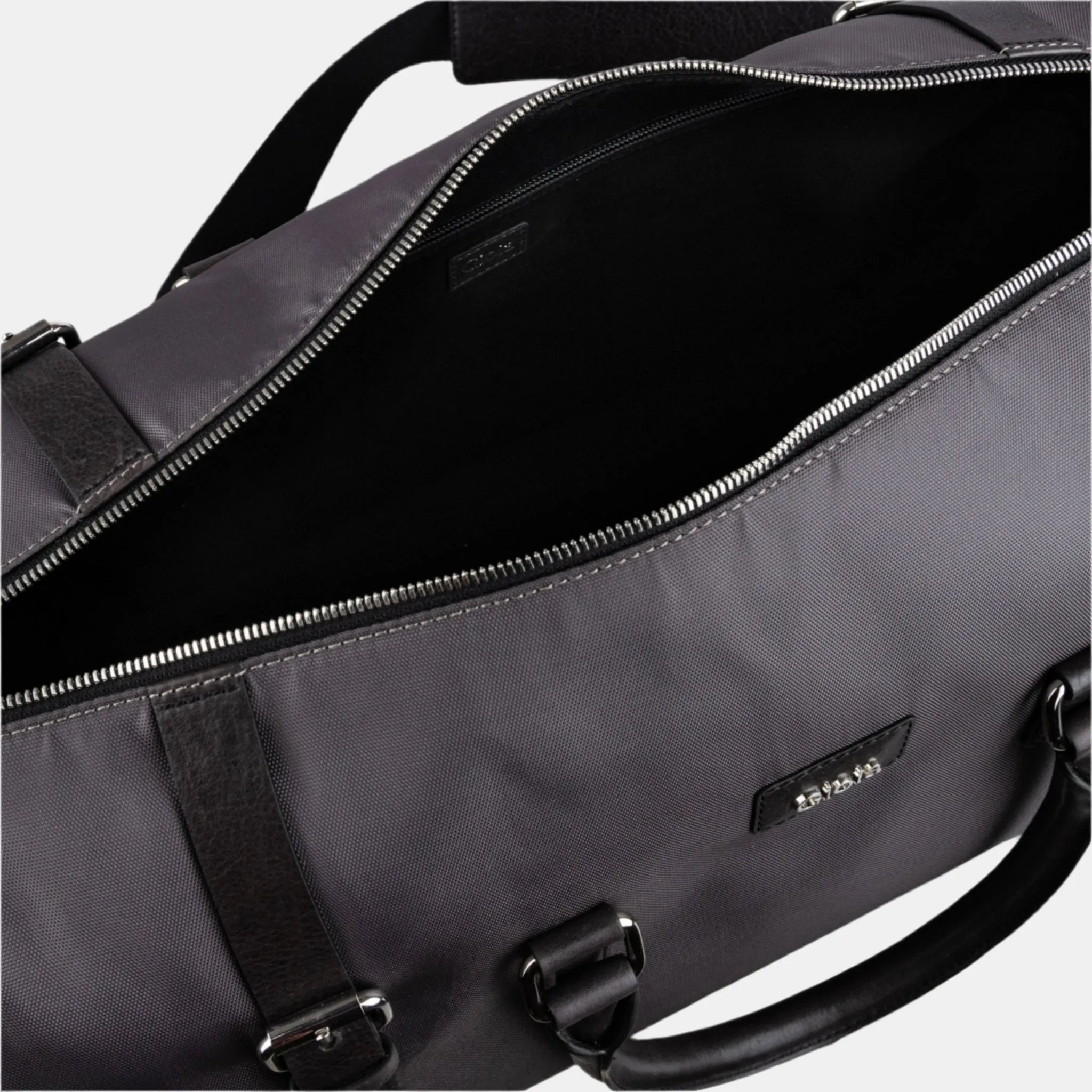 Rober Holdall